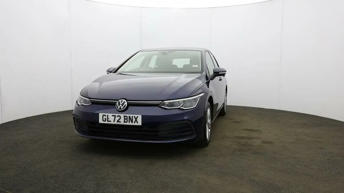2022-volkswagen-golf-15-tsi-life-130ps-hatchback-big-32