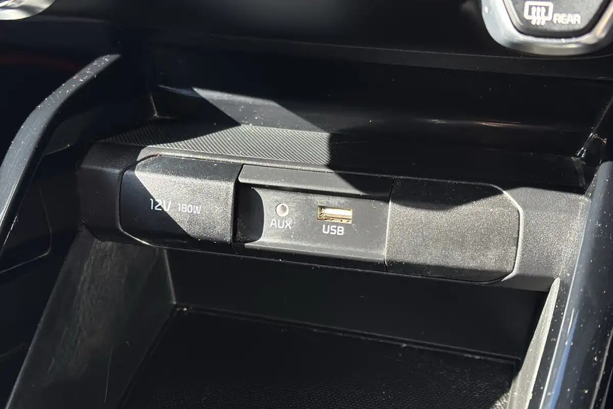 2018-kia-rio-10-t-gdi-3-99bhp-big-21