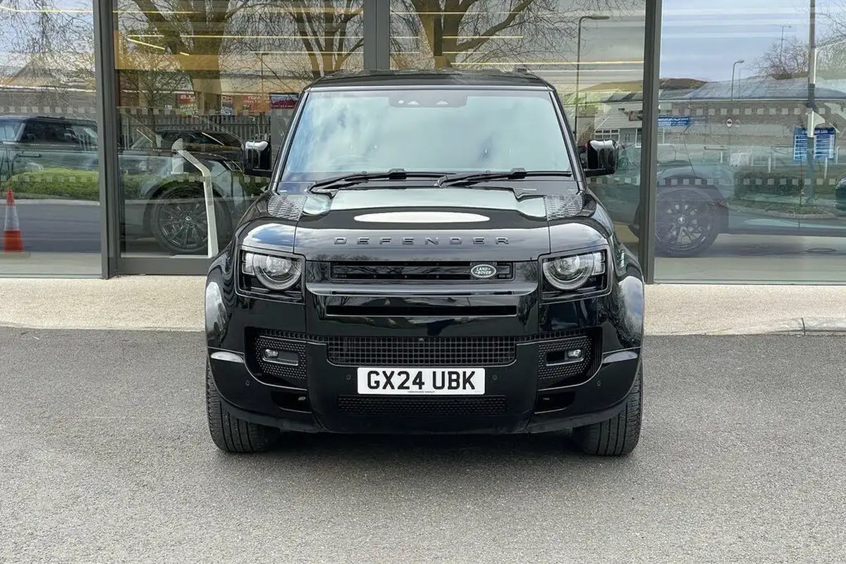 2024-land-rover-110-defender-30-d300-hard-top-x-dynamic-hse-110-big-5