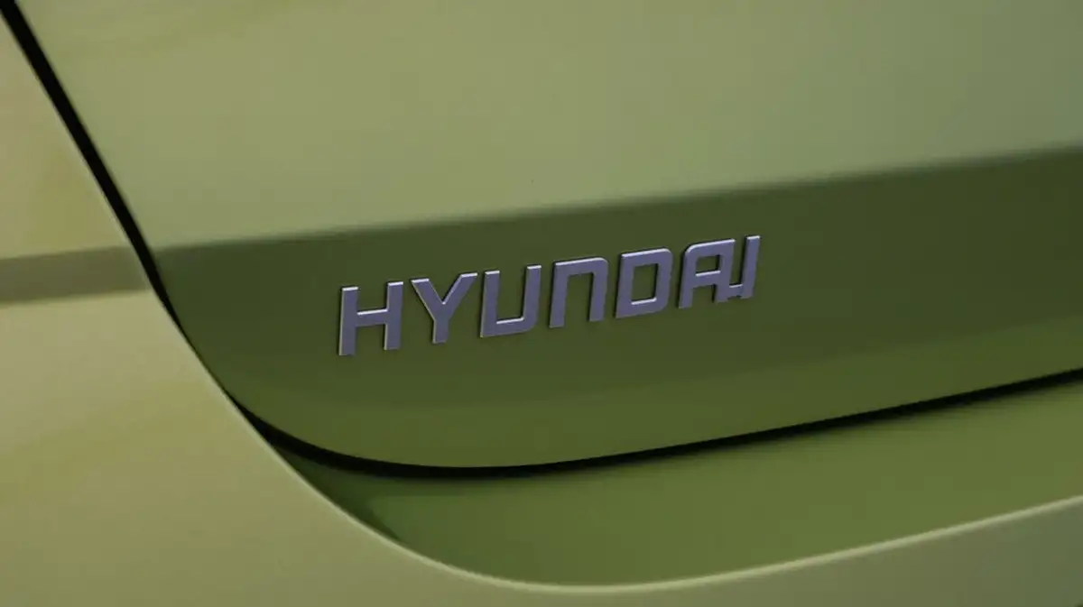 2024-hyundai-i20-10-t-gdi-advance-big-20