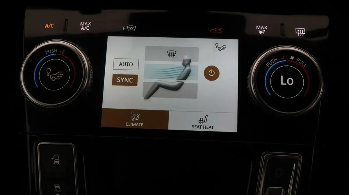 2021-jaguar-i-pace-ev400-hse-big-11