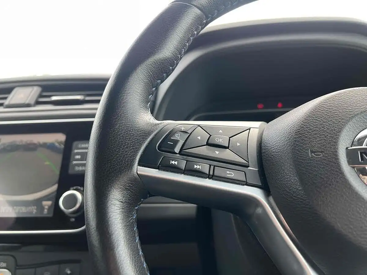 2022-nissan-leaf-e-n-connecta-big-25