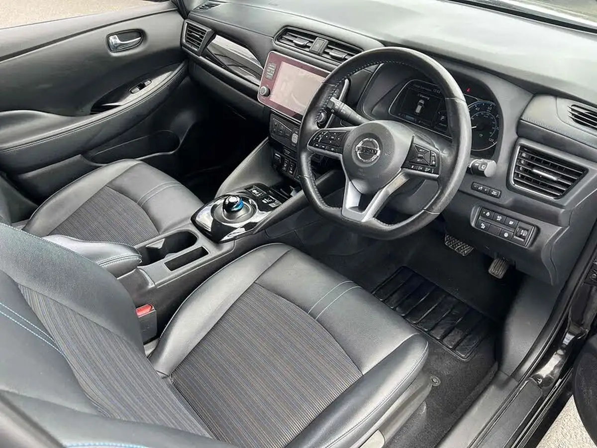 2022-nissan-leaf-e-n-connecta-big-3