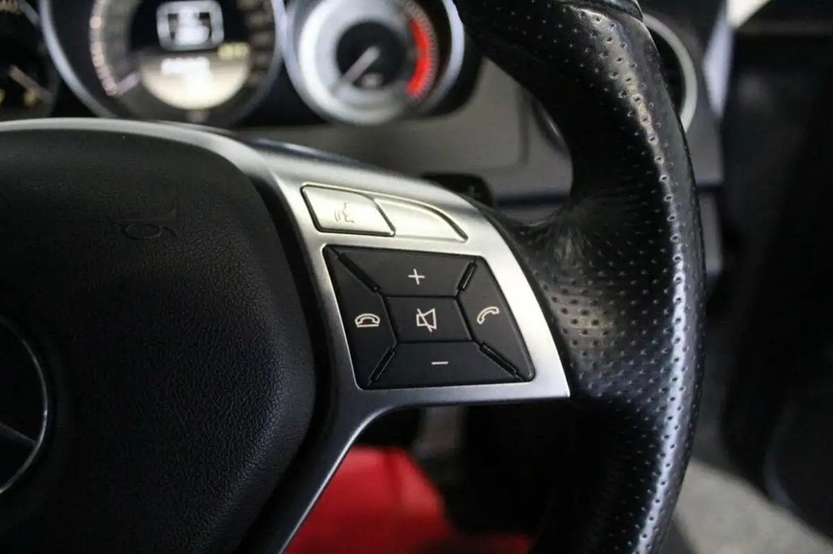 2012-mercedes-benz-c-class-21td-c220-cdi-amg-sport-168bhp-cdi-coupe-2d-7g-tronic-plus-big-33