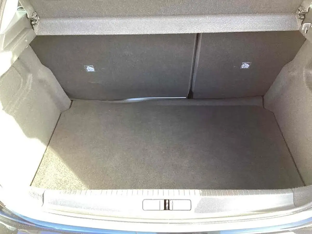 2019-vauxhall-corsa-12-turbo-se-nav-premium-auto-big-27