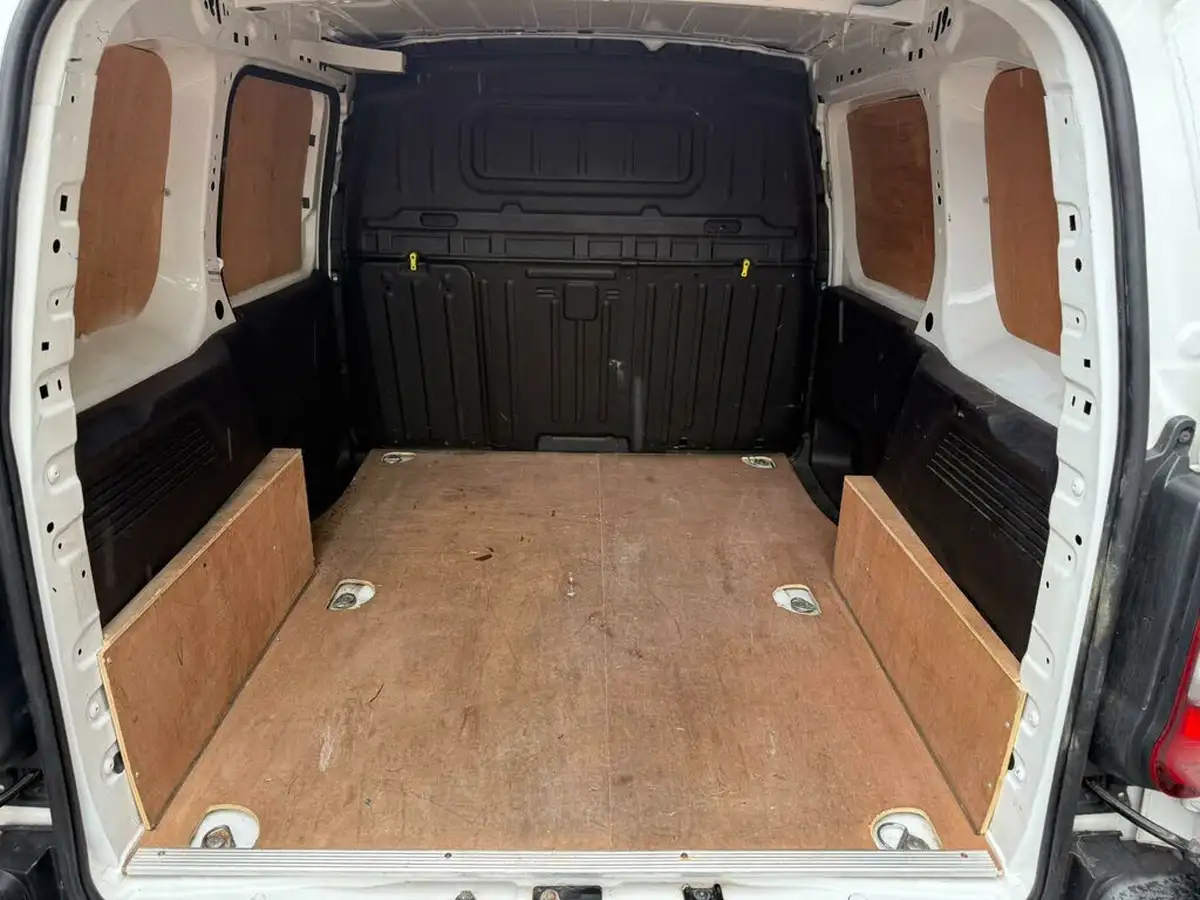 2019-citroen-berlingo-16bluehdi-650-enterprise-big-12
