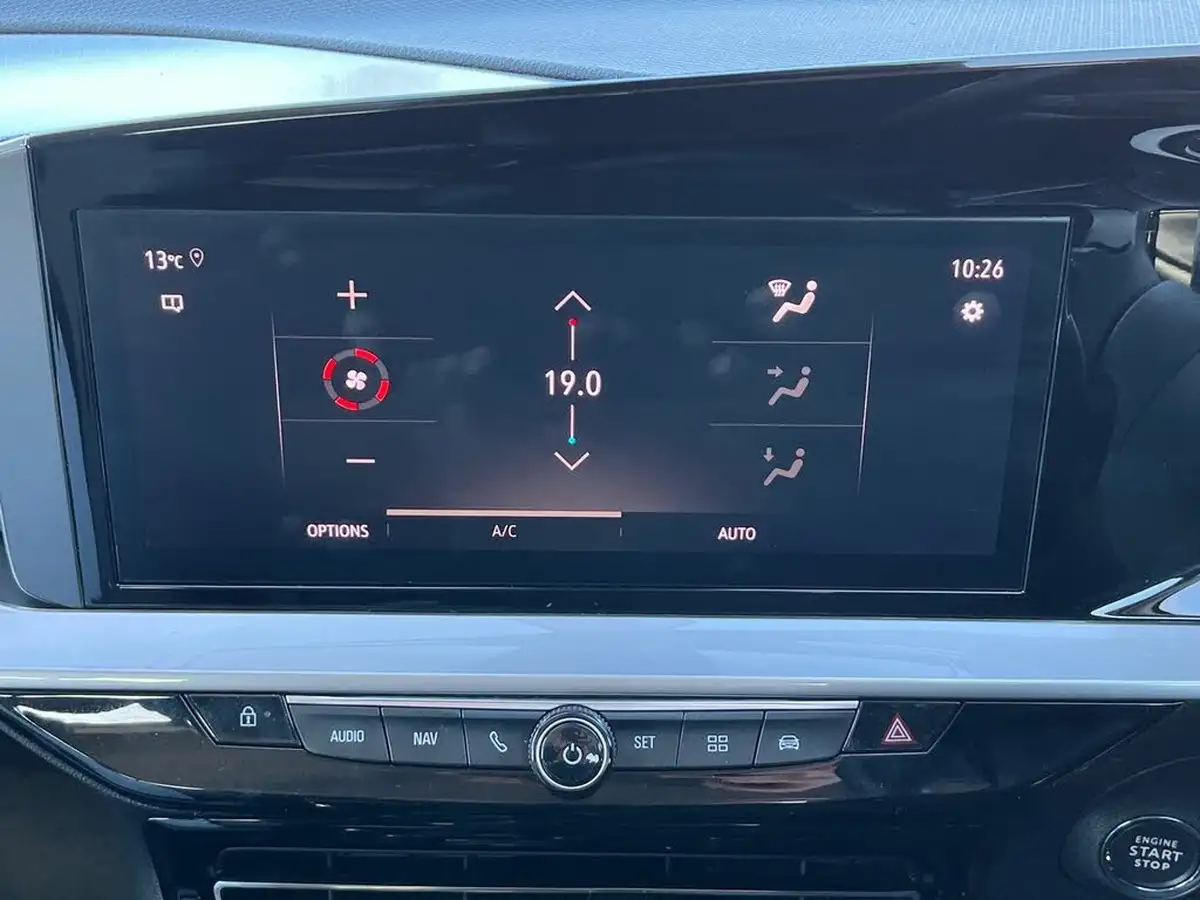2022-vauxhall-mokka-12-elite-premium-130ps-auto-big-18