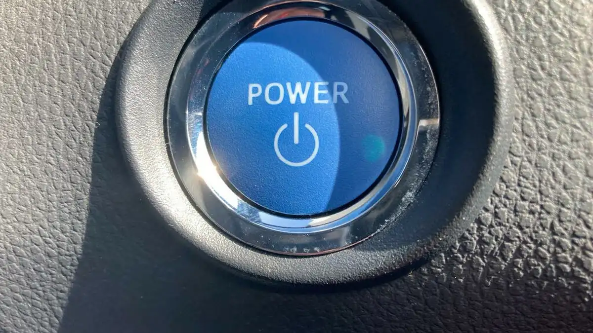 2022-toyota-c-hr-18-vvt-i-design-big-24