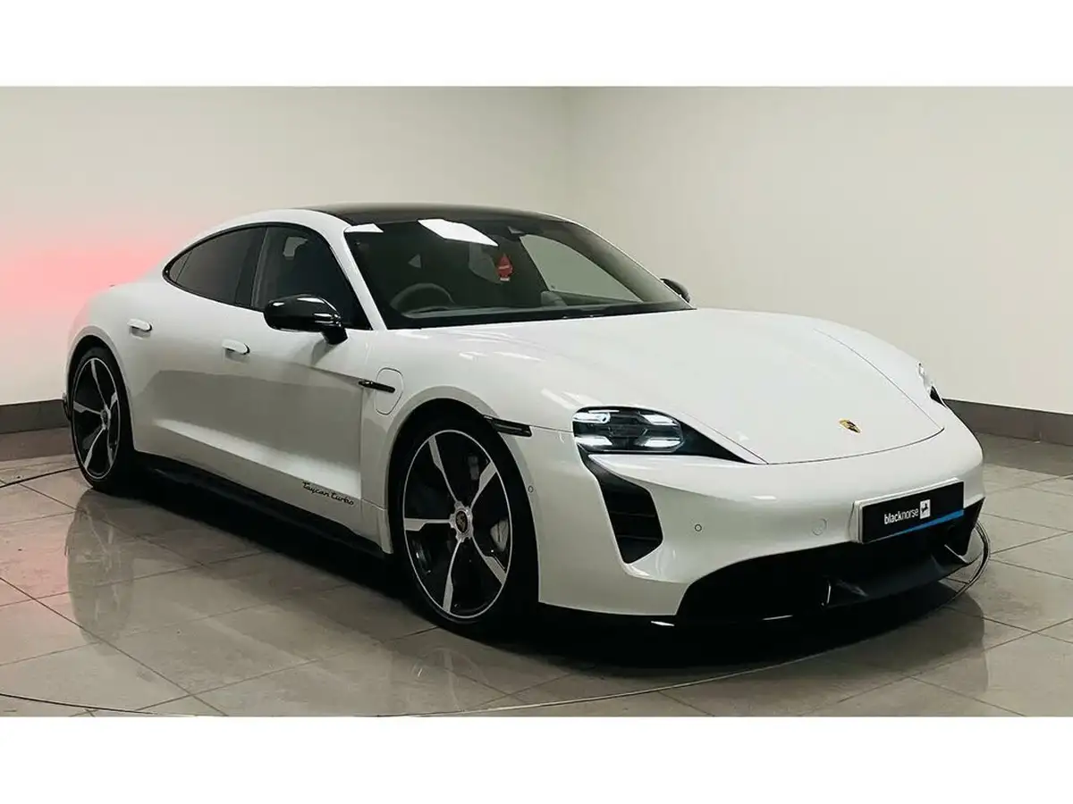 2020-porsche-taycan-e-turbo-big-8