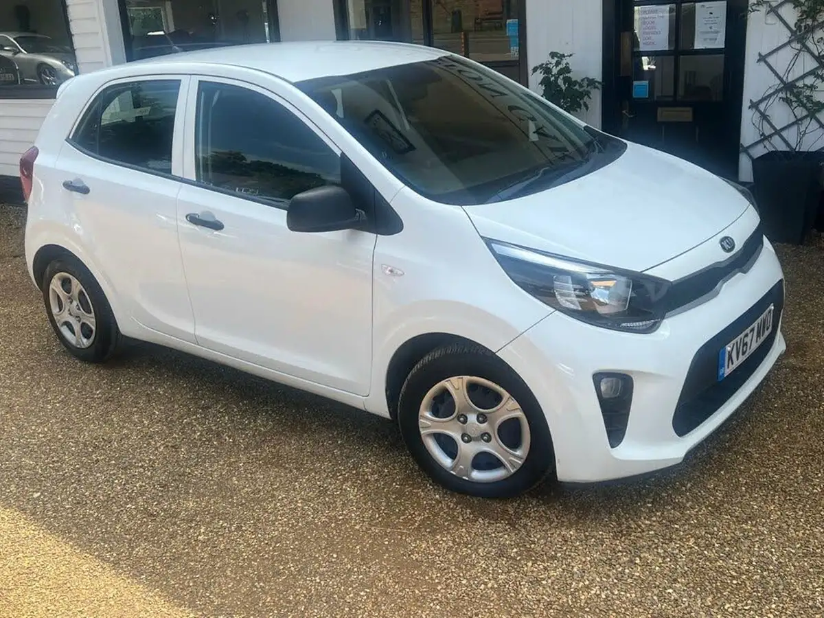 2017-kia-picanto-10-1-big-3