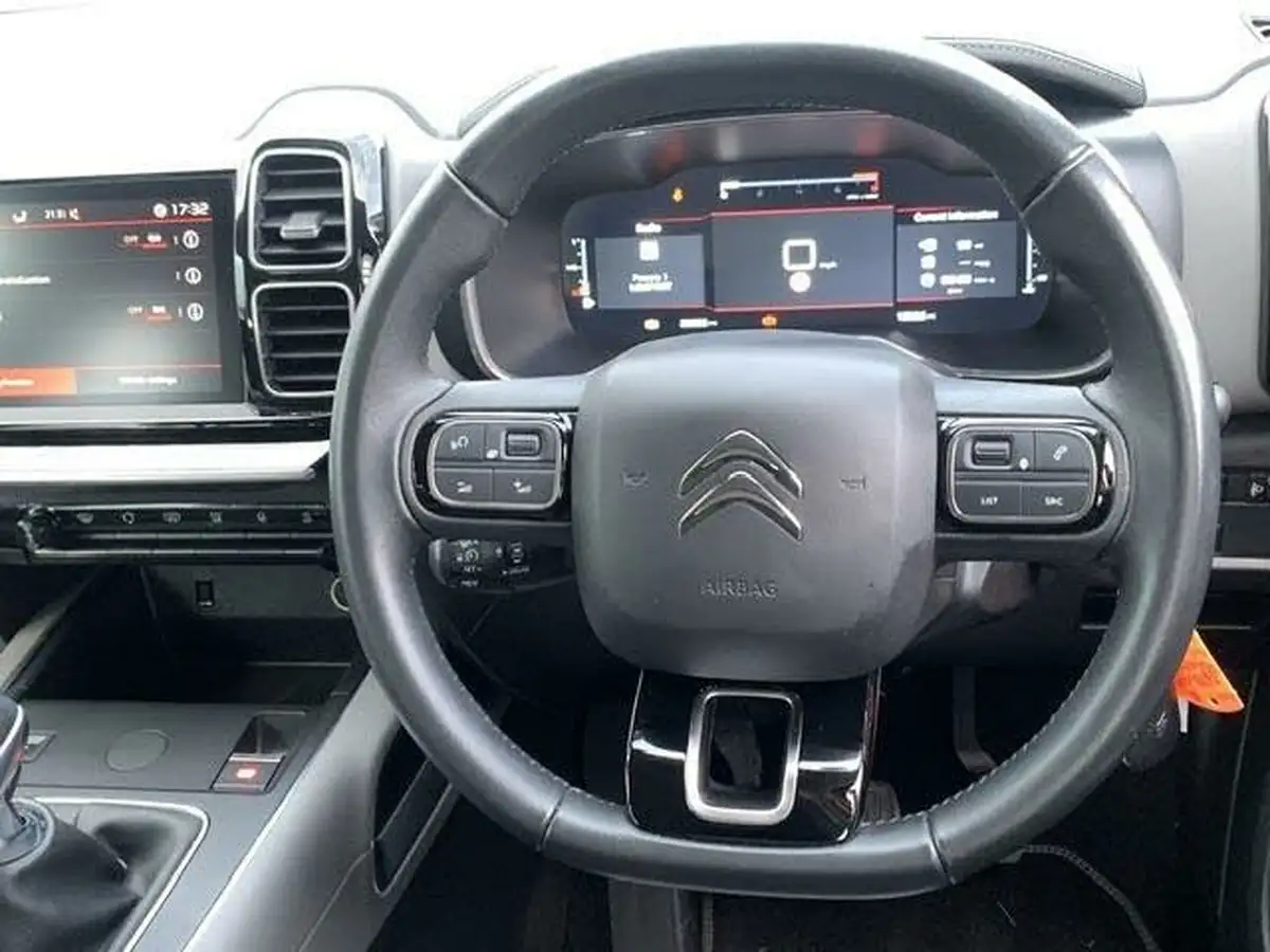 2021-citroen-c5-aircross-12-puretech-sense-big-18