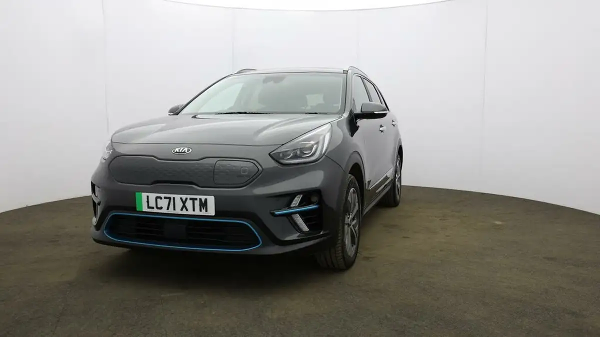 2021-kia-e-niro-ev-4-big-32