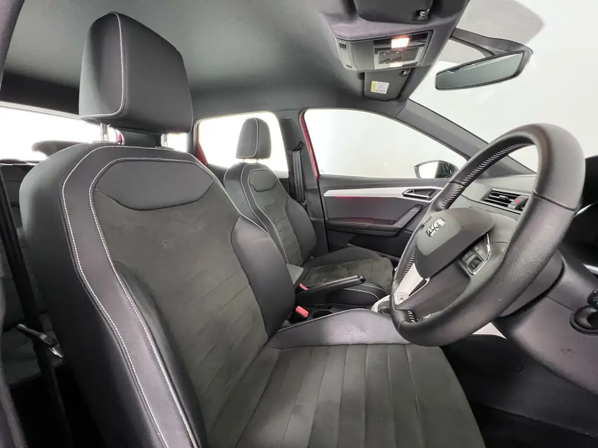 2020-seat-arona-10-tsi-xcellence-lux-115ps-big-11