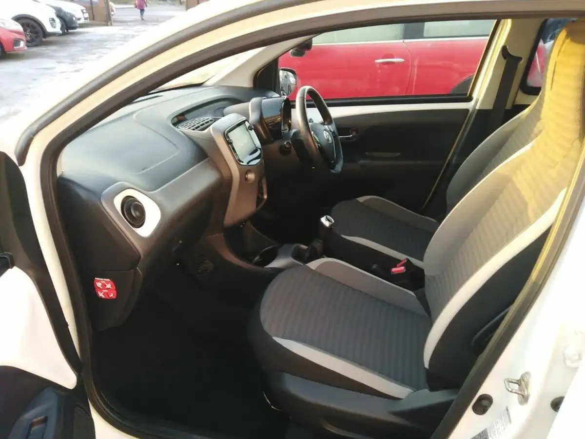 2020-toyota-aygo-10-vvt-i-x-trend-big-10