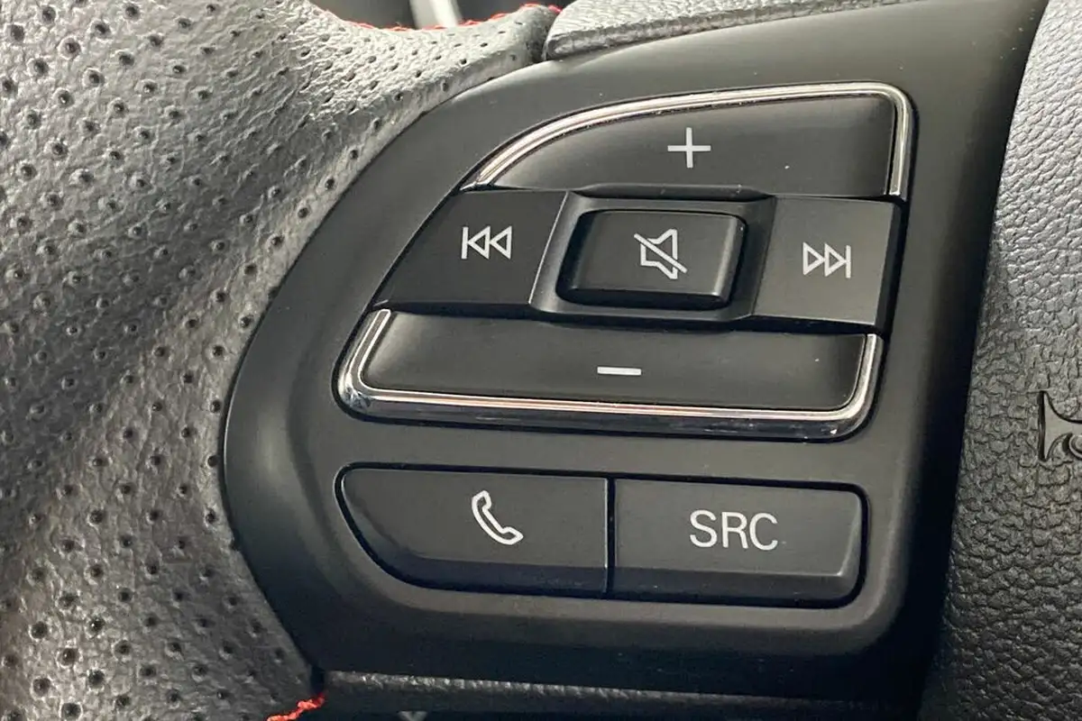 2023-mg-zs-suv-15-vti-tech-exclusive-big-30