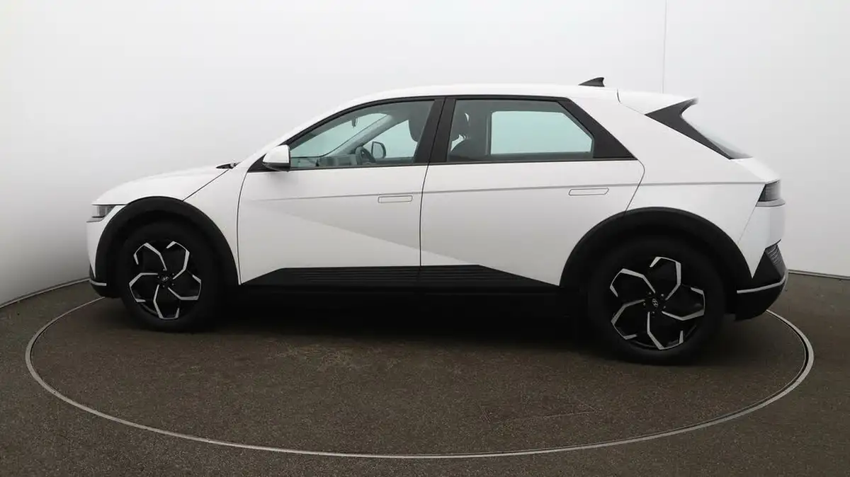 2022-hyundai-ioniq-5-e-se-connect-big-48