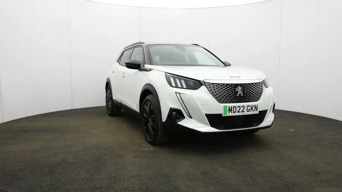 2022-peugeot-2008-suv-e-gt-premium-big-38