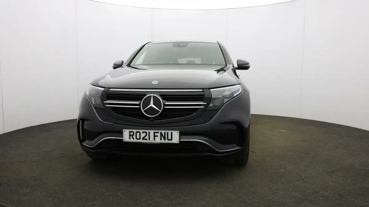2021-mercedes-benz-eqc-e-eqc-400-amg-line-big-32