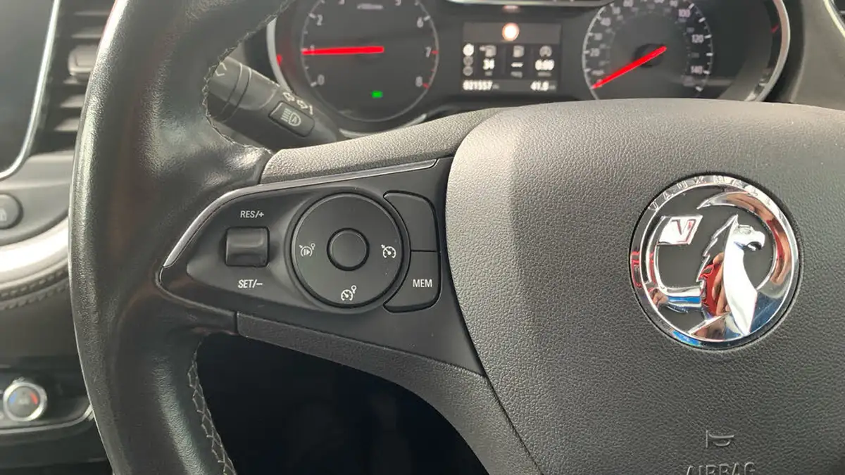 2021-vauxhall-grandland-x-12-griffin-big-22
