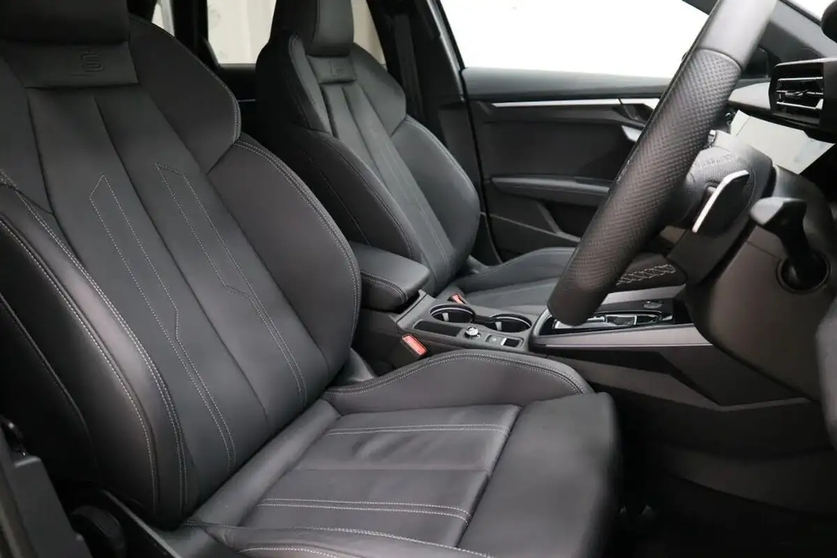 2024-audi-a3-15-35-tfsi-black-edition-sportback-5d-big-8
