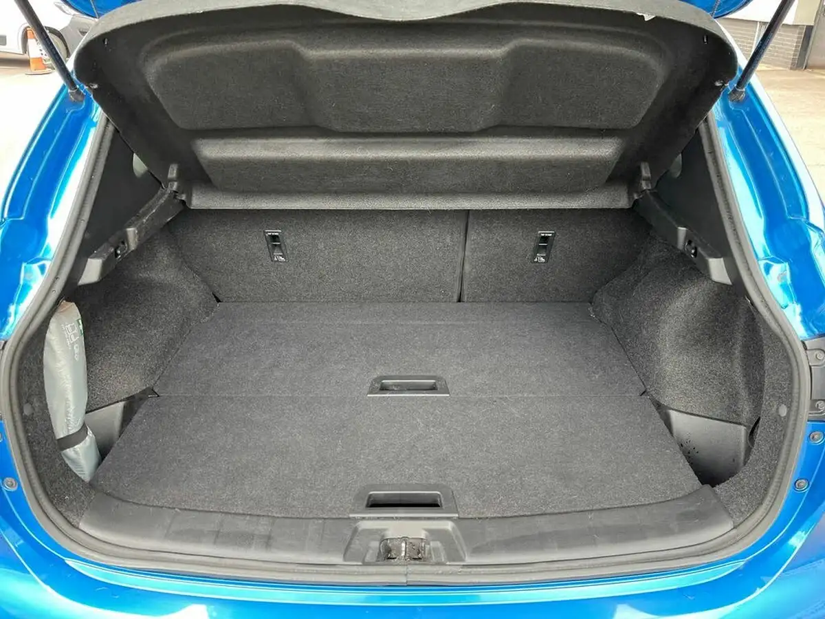 2017-nissan-qashqai-15dci-tekna-big-15