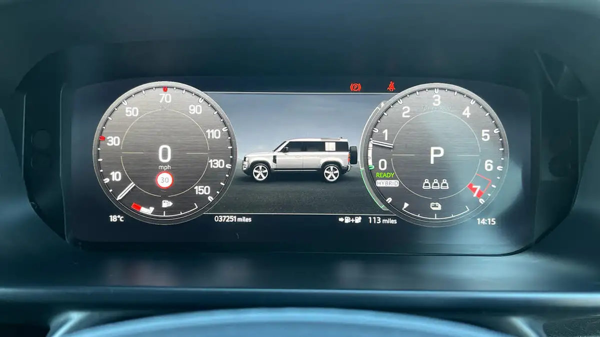 2022-land-rover-110-defender-20-p400e-x-dynamic-hse-big-15