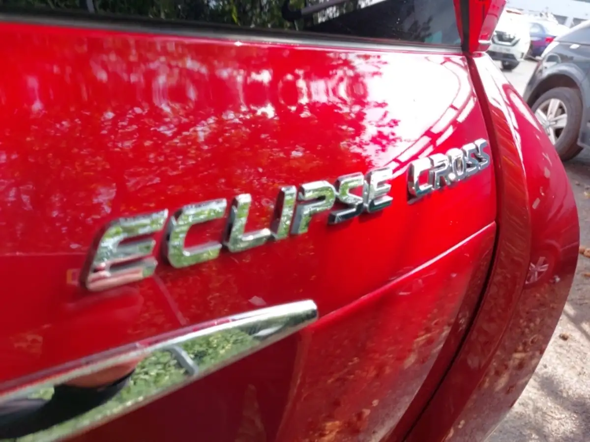 2013-chevrolet-spark-12-ltz-big-11