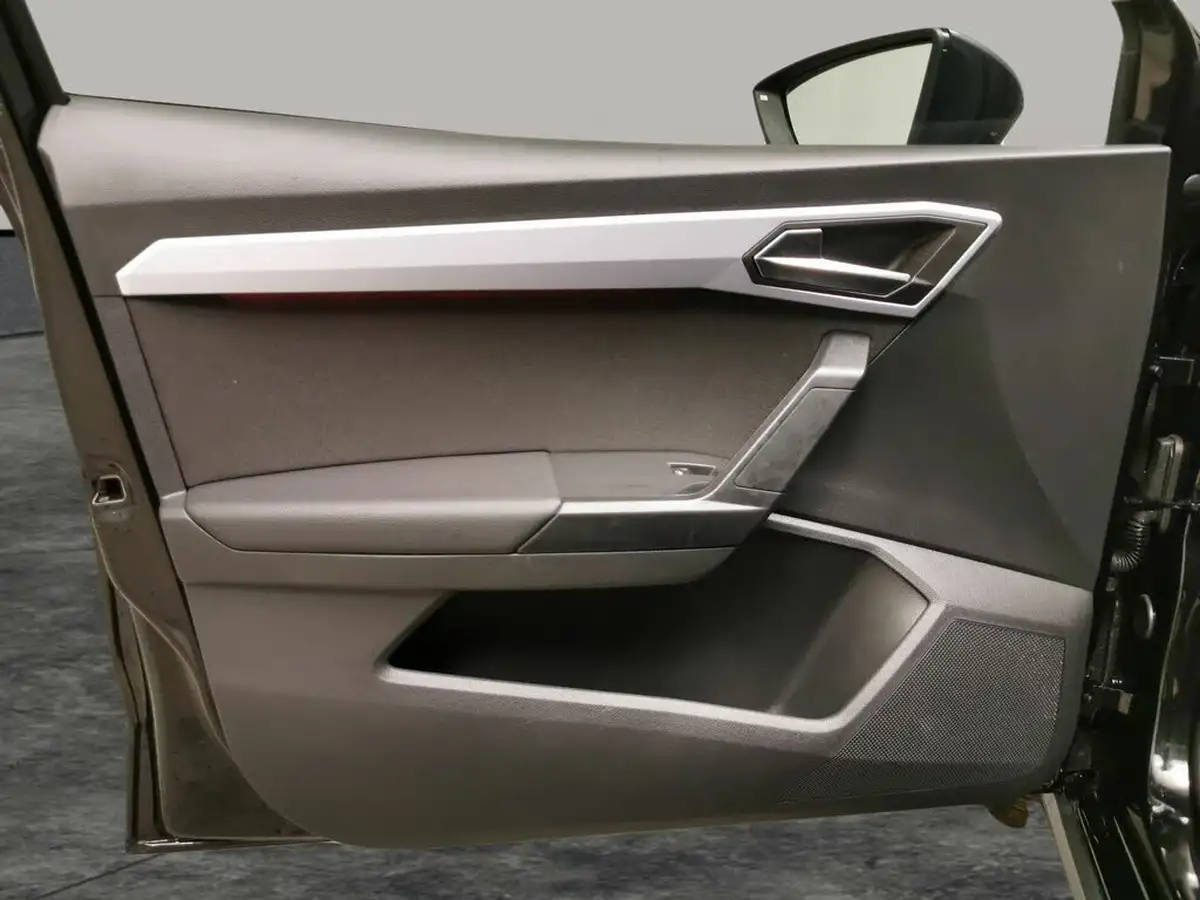 2023-seat-arona-10-tsi-fr-dsg-big-31