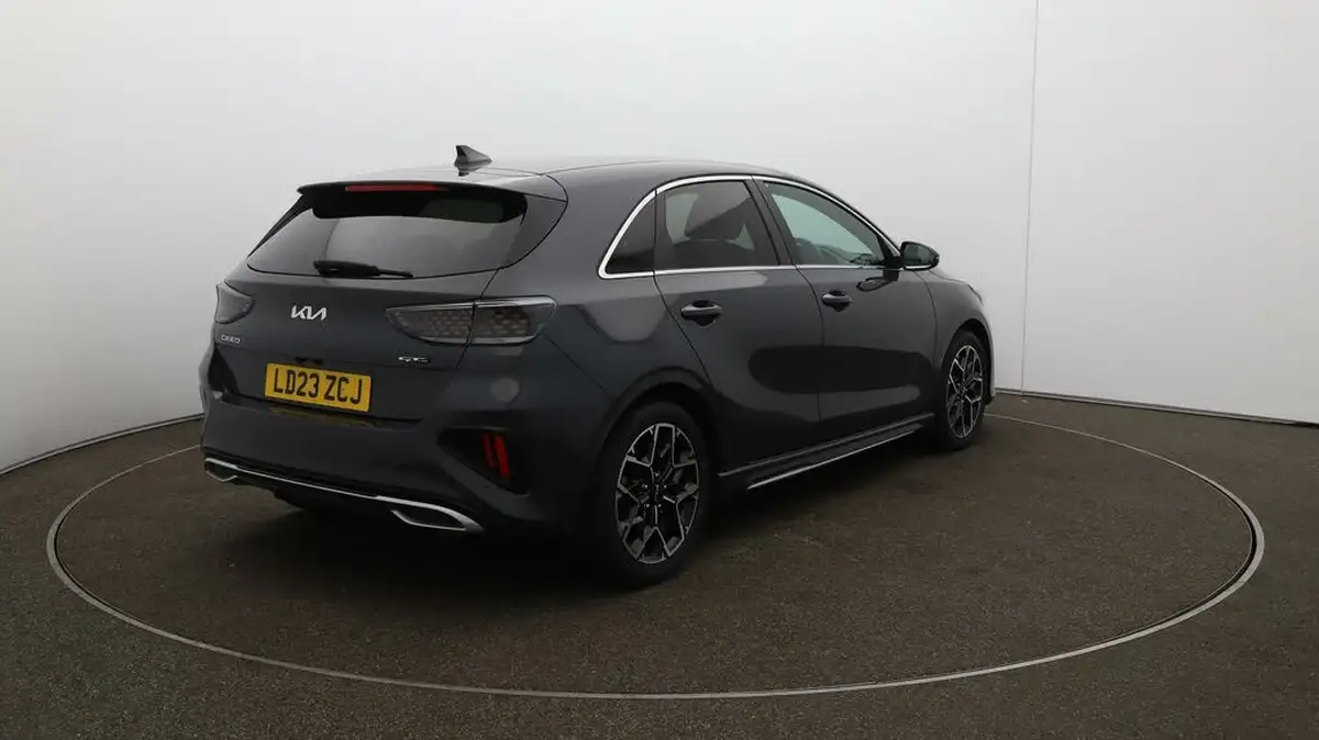 2022-kia-ceed-15-t-gdi-gt-line-big-7