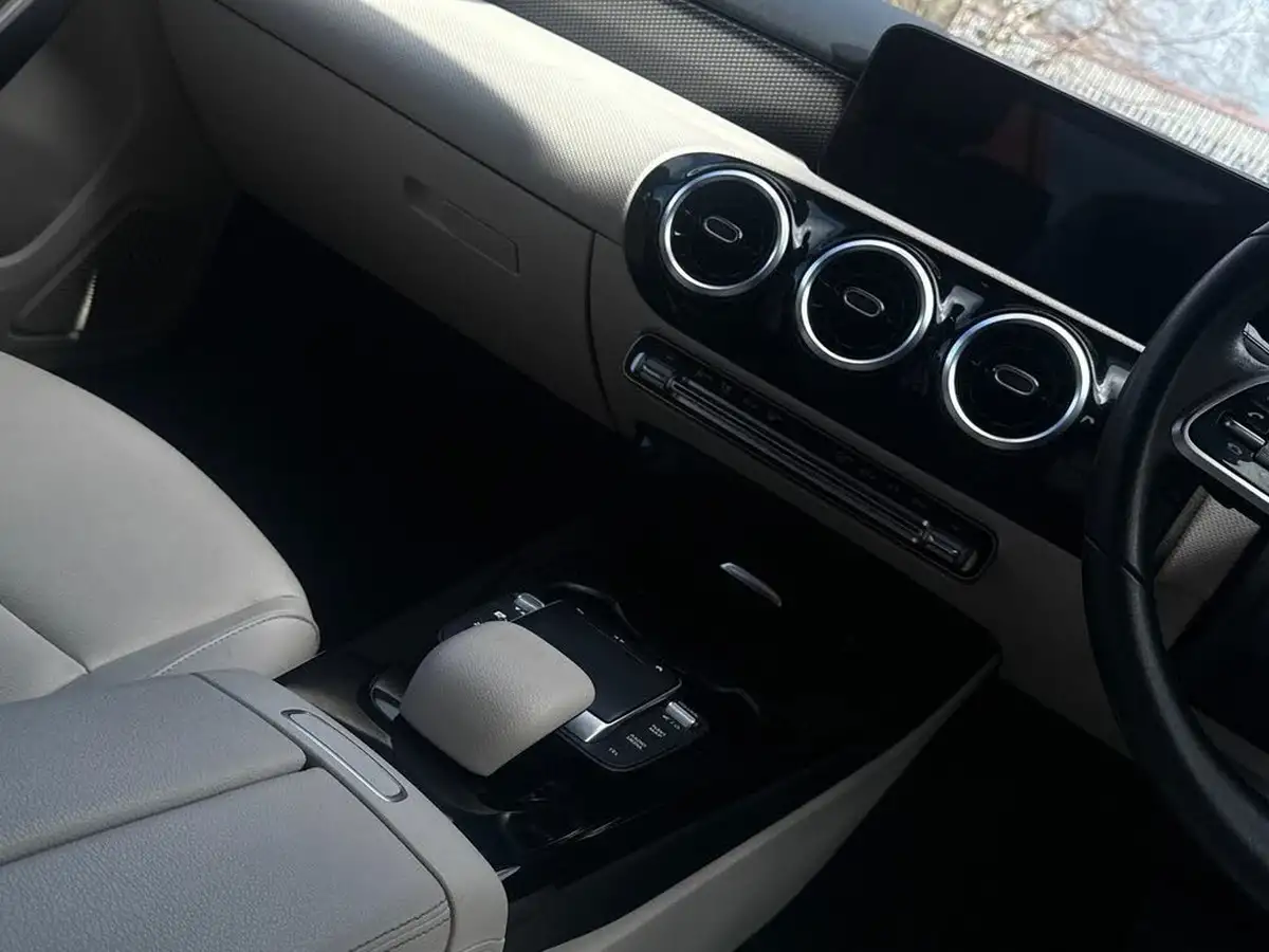 2022-mercedes-benz-a-class-13-a200-sport-executive-edition-saloon-4d-7g-dct-big-16