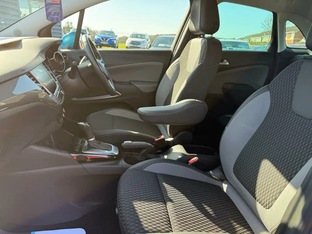 2019-vauxhall-crossland-x-12-elite-nav-110ps-turbo-ss-auto-big-46