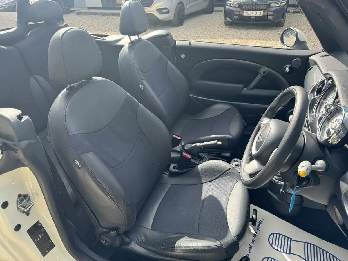2008-mini-cooper-16-cooper-s-170bhp-convertible-2d-big-13