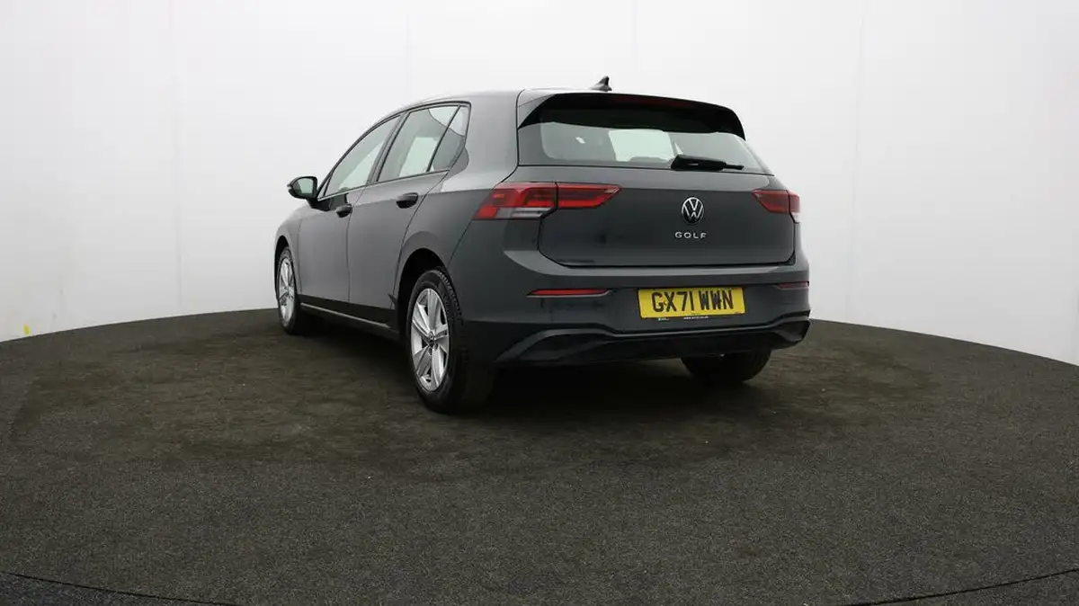 2021-volkswagen-golf-20tdi-life-hatchback-big-70