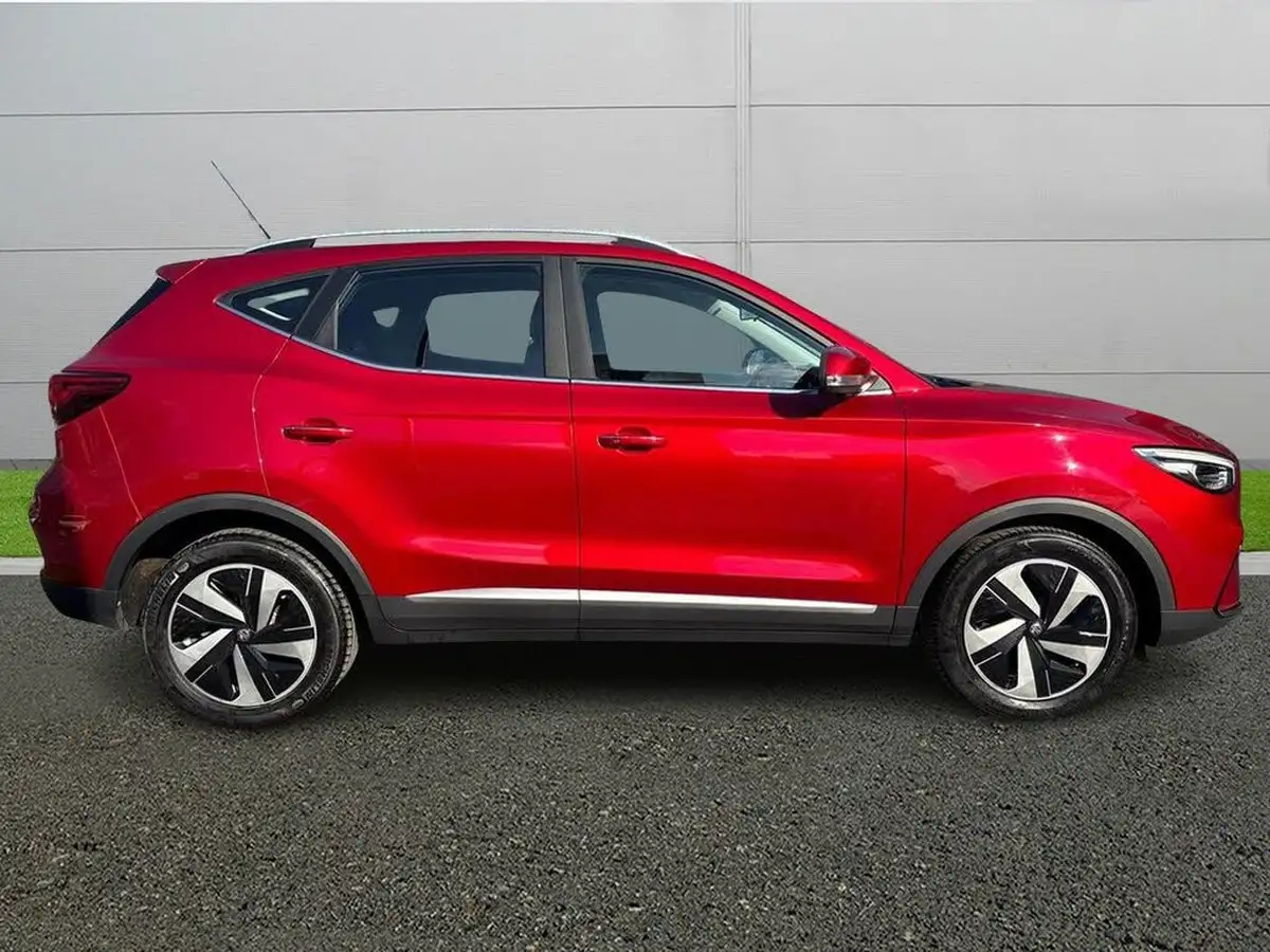 2022-mg-zs-suv-e-trophy-ev-156ps-long-range-big-7