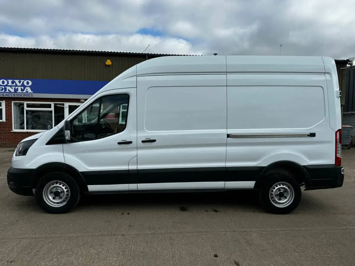 2022-ford-transit-20tdci-350-l3h2-leader-with-ac-chiller-big-3