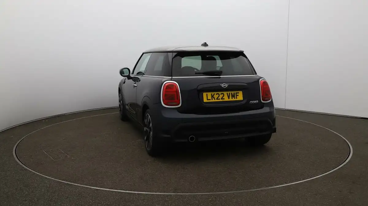 2022-mini-cooper-15-cooper-exclusive-hatchback-3d-big-51