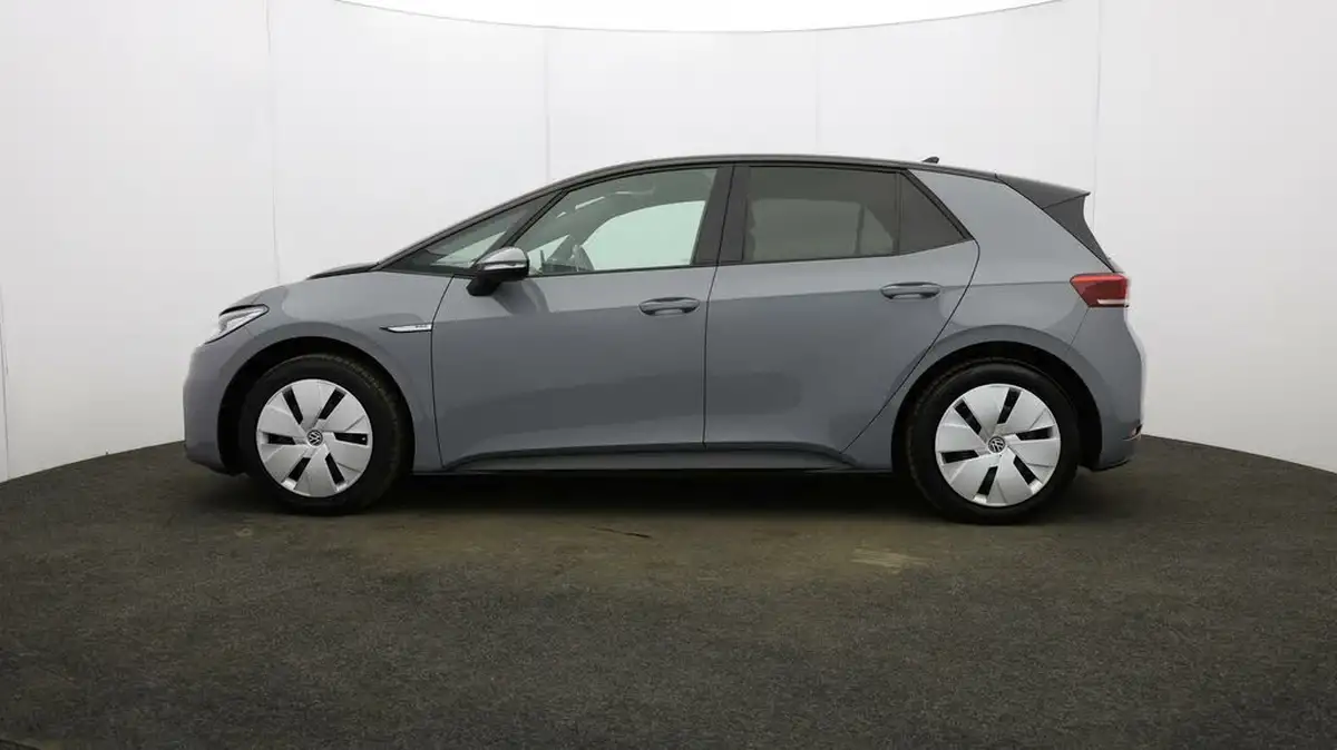 2022-volkswagen-id3-e-family-204ps-performance-big-3