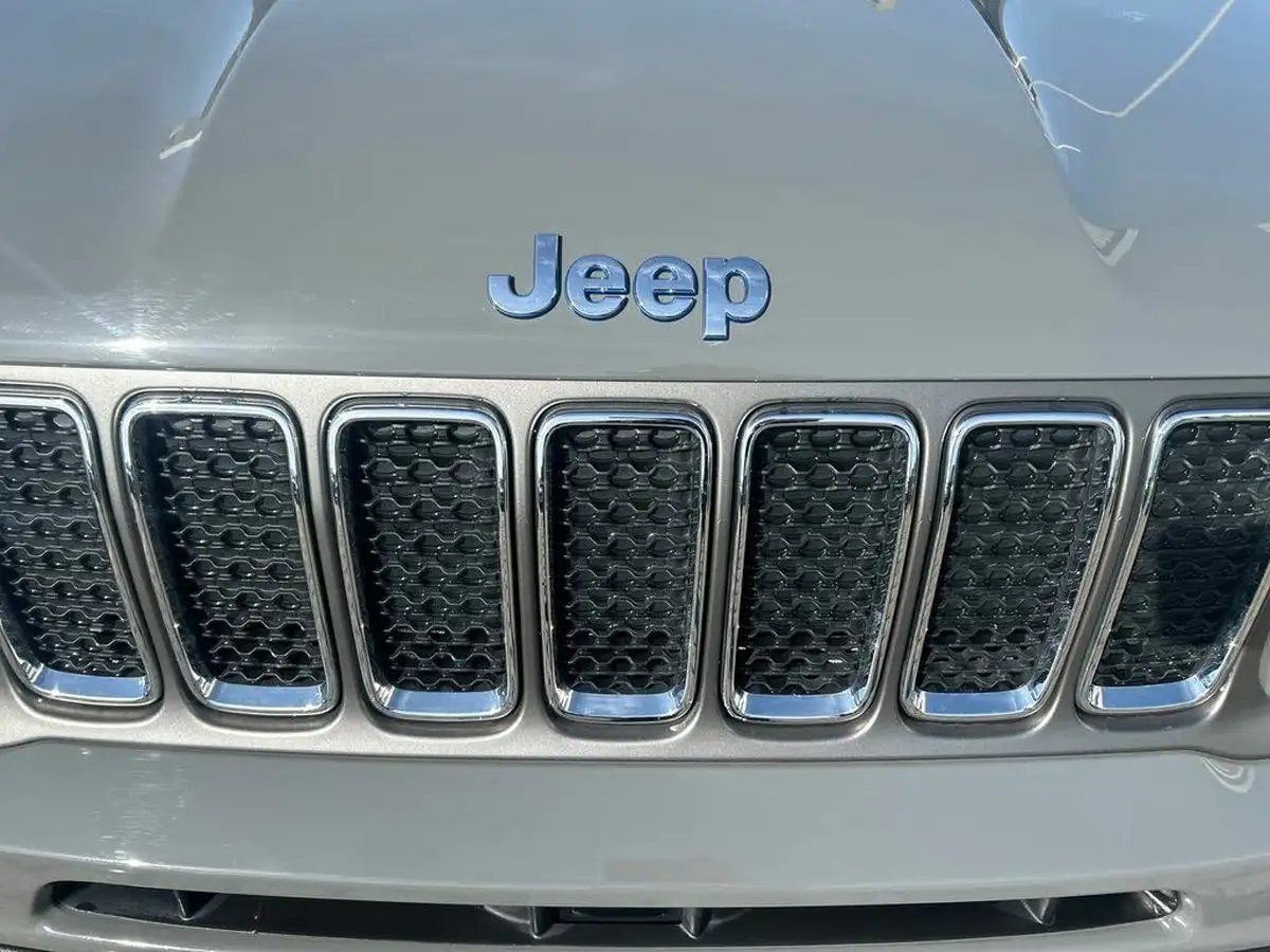 2021-jeep-renegade-13-gse-limited-phev-big-27