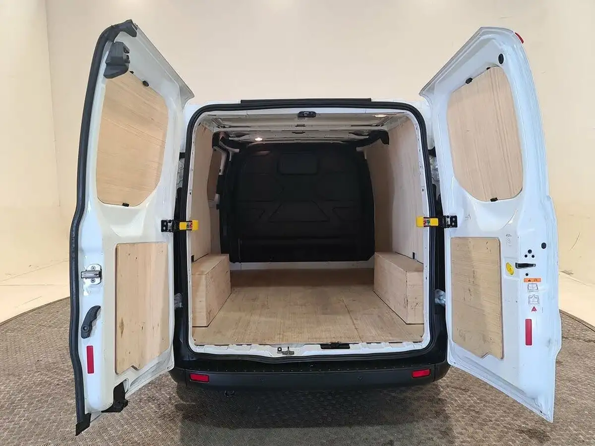 2023-ford-transit-custom-20tdci-300-l1h1-leader-105pseu6dt-panel-van-1997cc-big-18