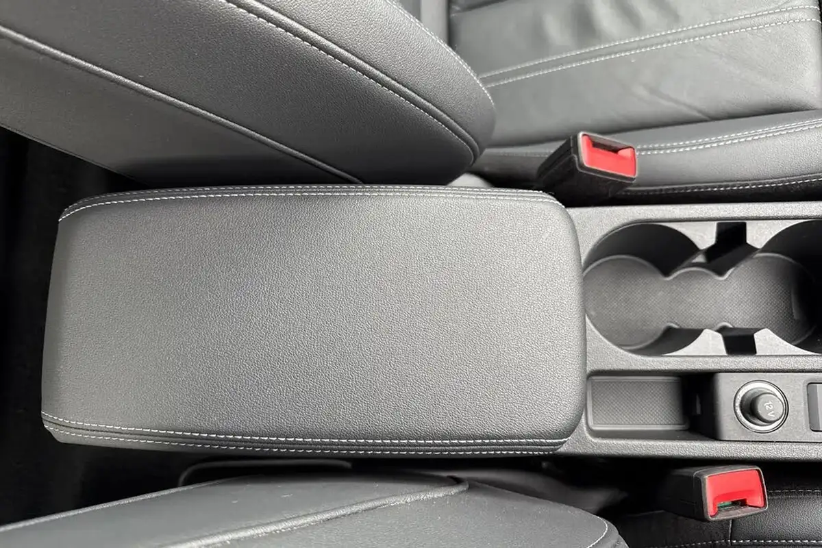 2022-audi-a3-14-40-tfsi-e-s-line-big-59