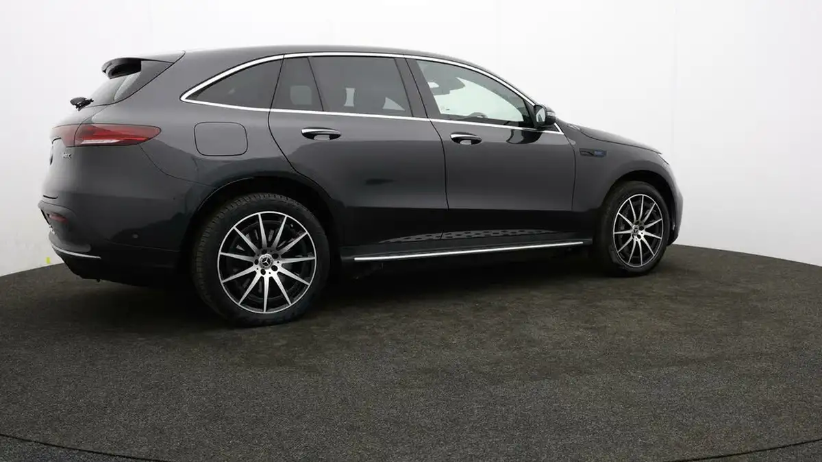 2022-mercedes-benz-eqc-e-eqc-400-amg-line-big-27