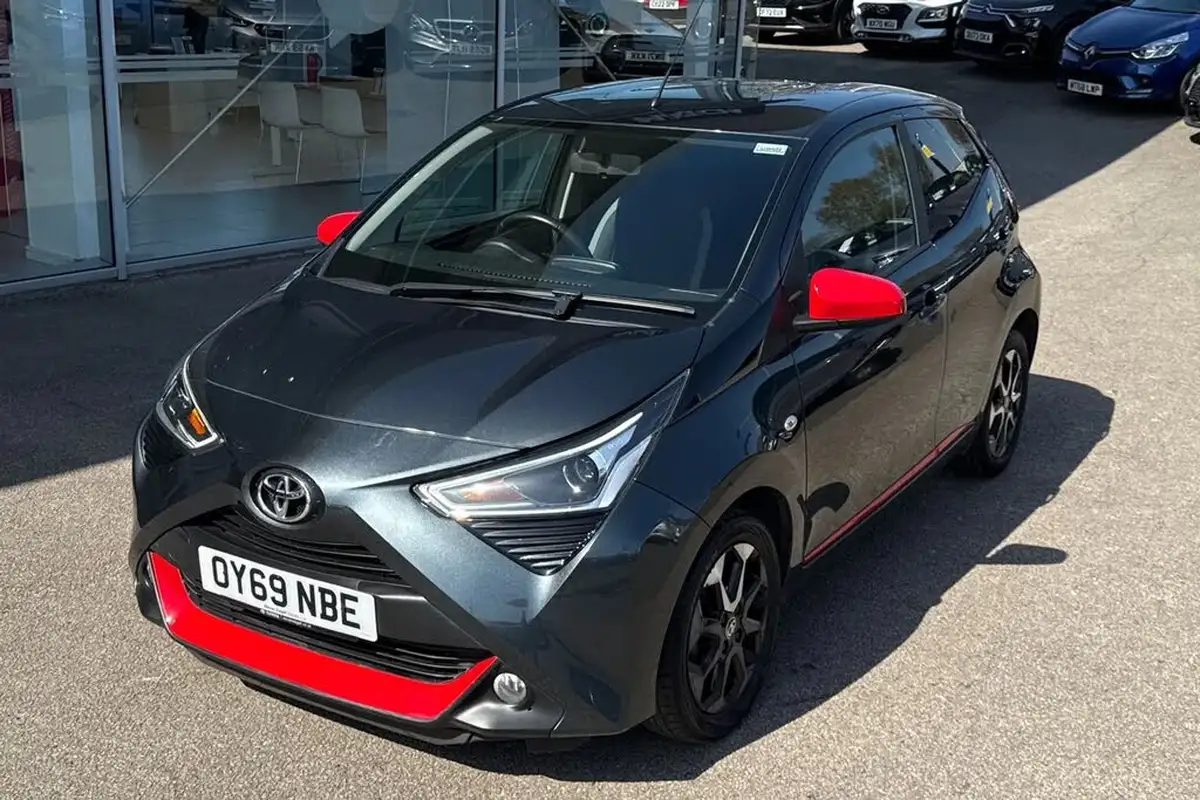 2019-toyota-aygo-10-vvt-i-x-trend-x-shift-big-24