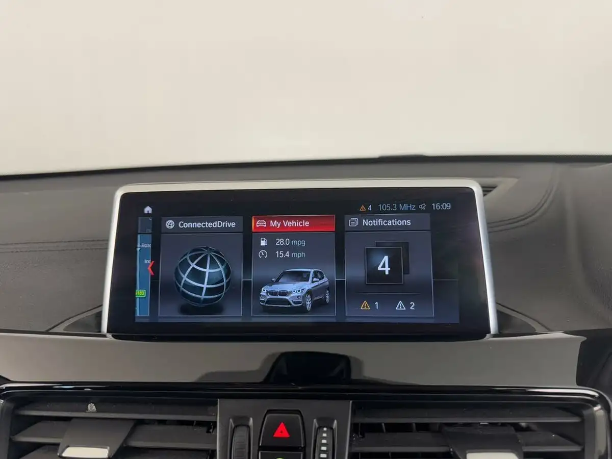2019-bmw-x1-20-sdrive-20i-xline-sdrive-20i-big-40