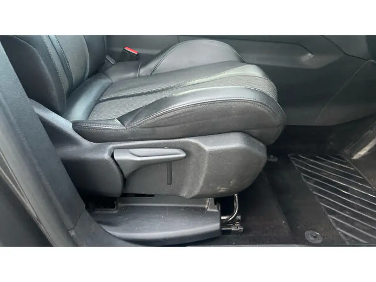 2021-peugeot-3008-suv-15-bluehdi-allure-big-39