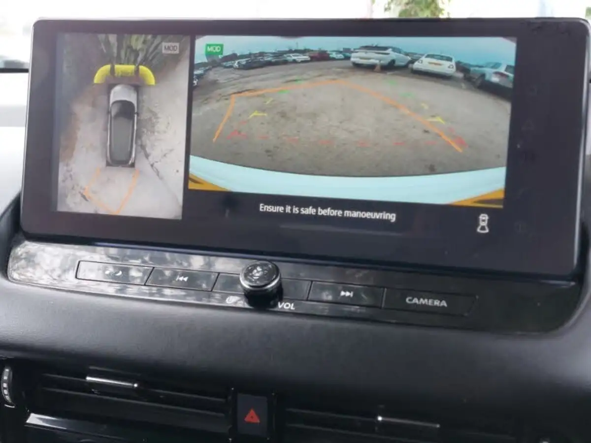 2022-nissan-qashqai-13-dig-t-n-connecta-158ps-4wd-xtronic-big-9