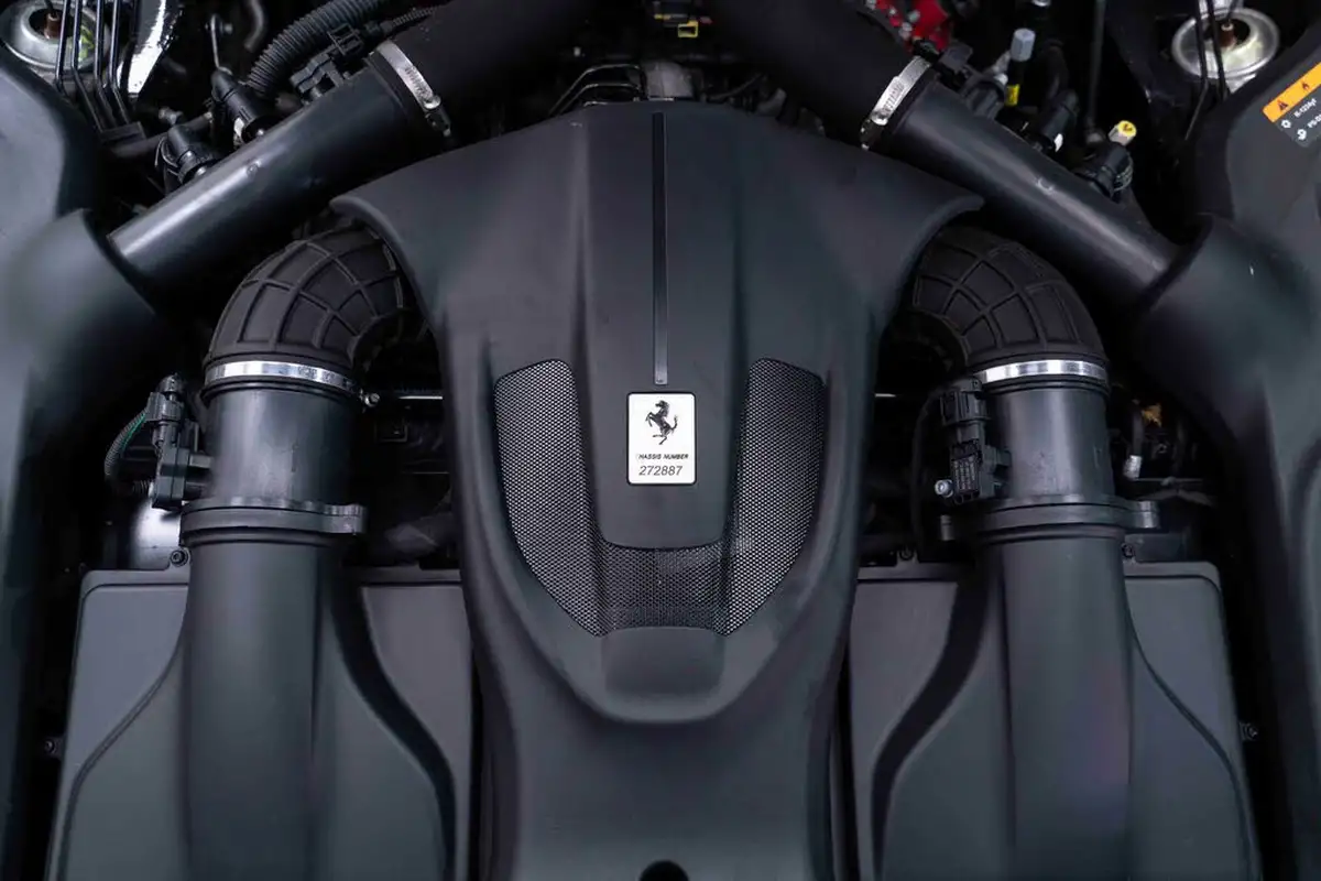 2021-ferrari-roma-38t-v8-f1-dct-euro-6-ss-2dr-big-61