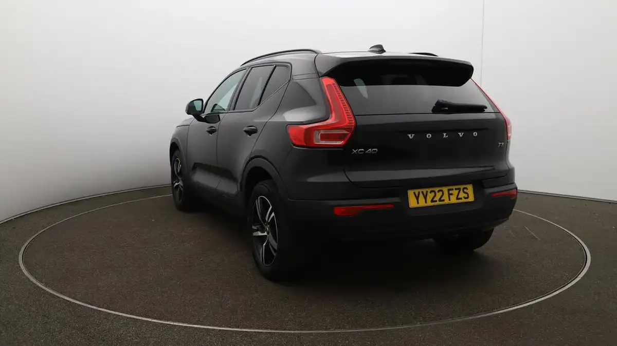 2022-volvo-xc40-15-t3-r-design-auto-big-51