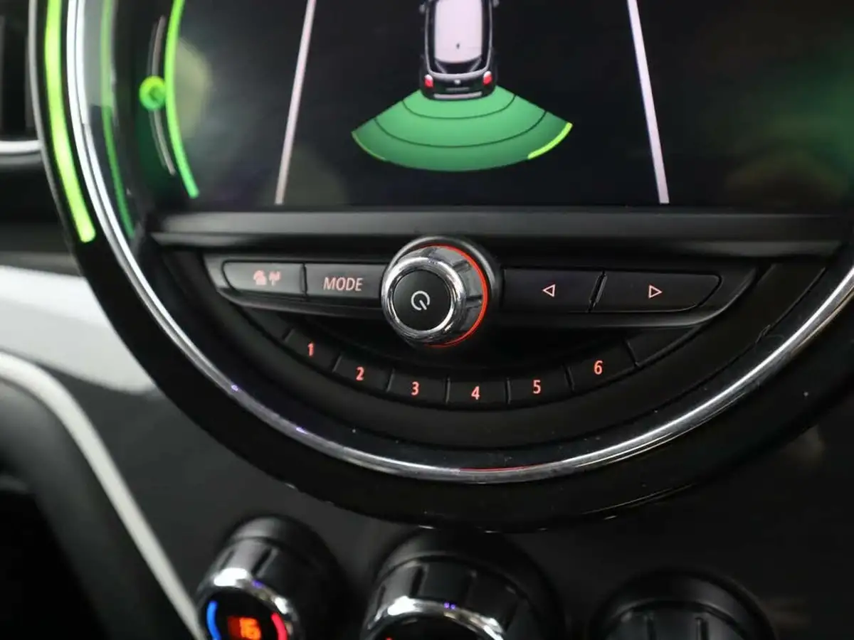 2018-mini-countryman-20-cooper-s-classic-ss-big-17