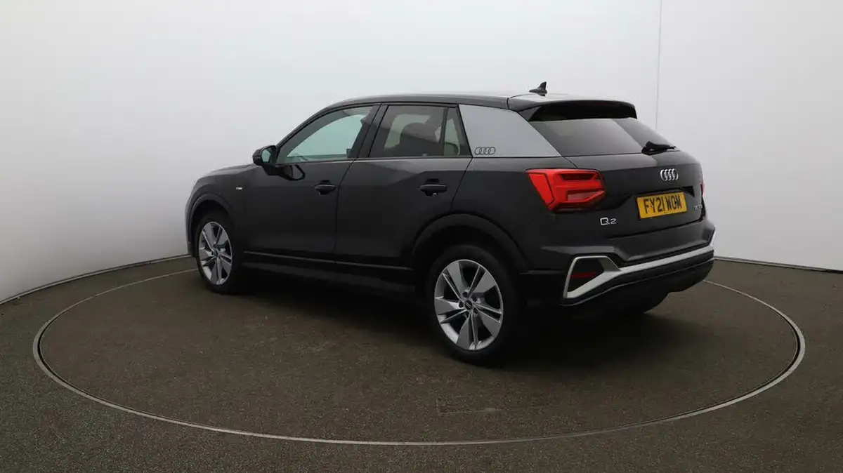 2021-audi-q2-15-35-tfsi-s-line-big-5