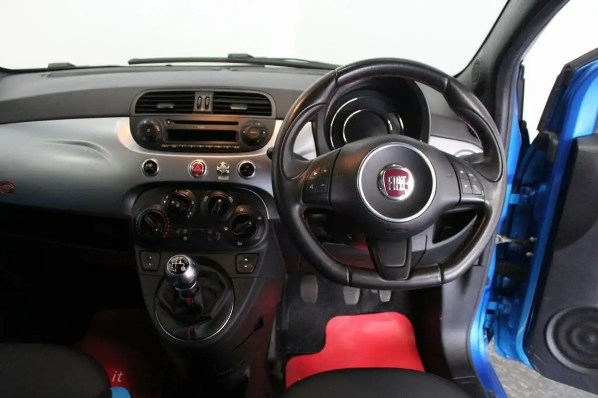 2014-fiat-500-12-s-big-24